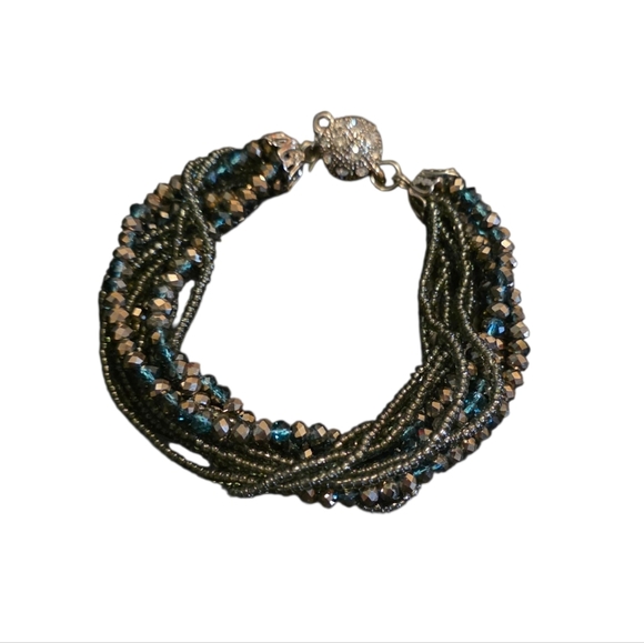 Premier Designs Seaside AB & Seedbead Multi-strand Bracelet with Magentic Clasp - Picture 2 of 3
